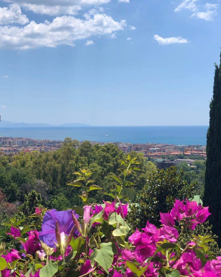 Villa Mareluna - Sea View And Garden Salerno Dış mekan fotoğraf
